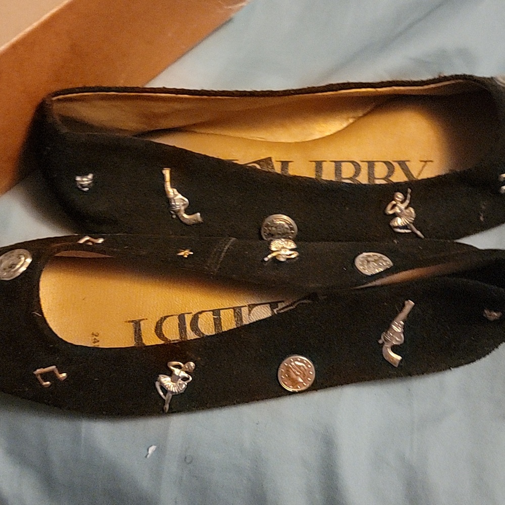 Ballet style shoes